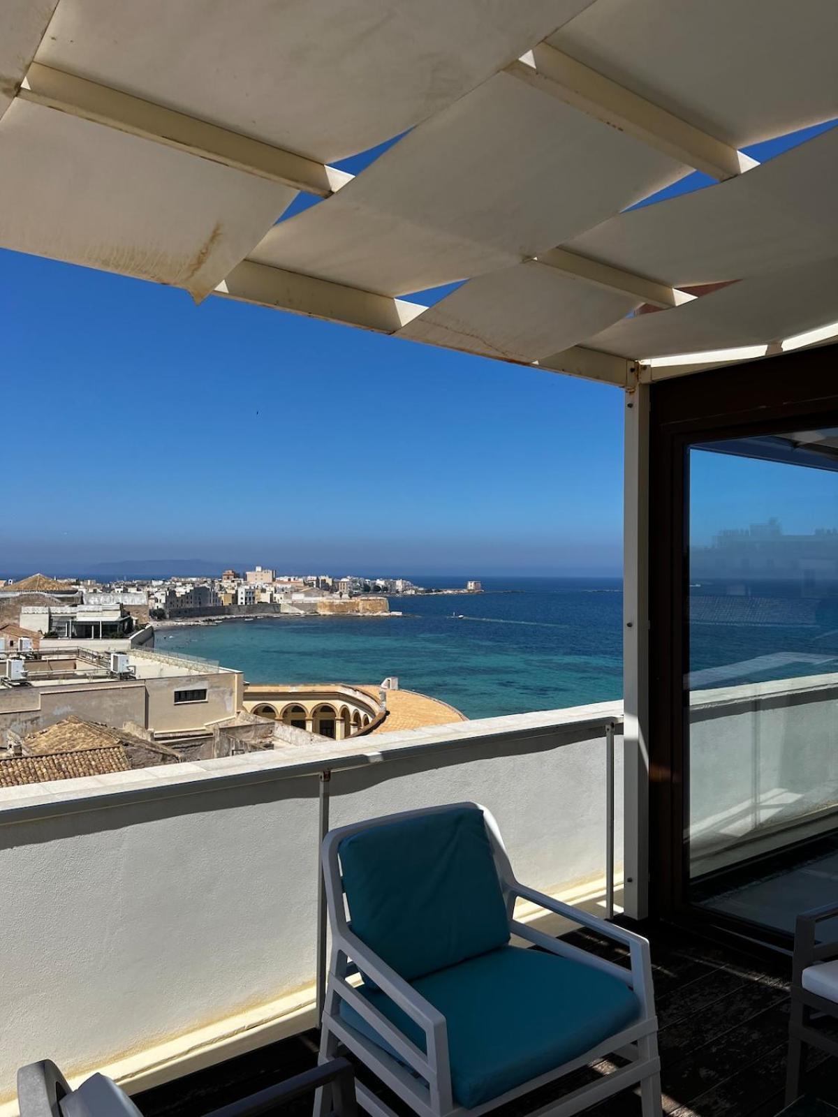 Appartamento Attico Terrammare Trapani Esterno foto